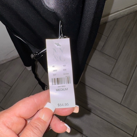 Dress - Picture 4 of 5